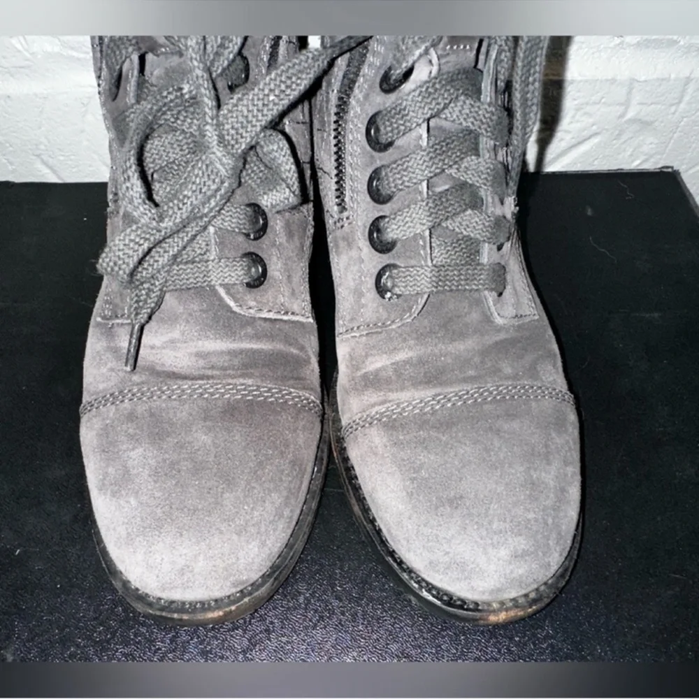 Chanel 2014 Interlocking CC Logo Grey Combat Boots Size 37